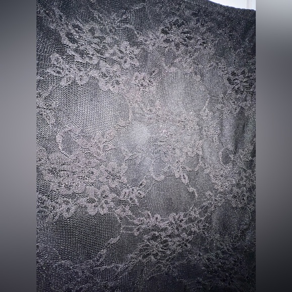 Torrid black place cold shoulder top - Picture 9 of 10